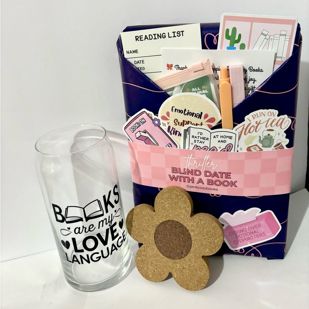 Blind Date With a Book & Mug | Cozy Reader Gift Set |
| Wrapped Book and Cup - Picture 6 of 6